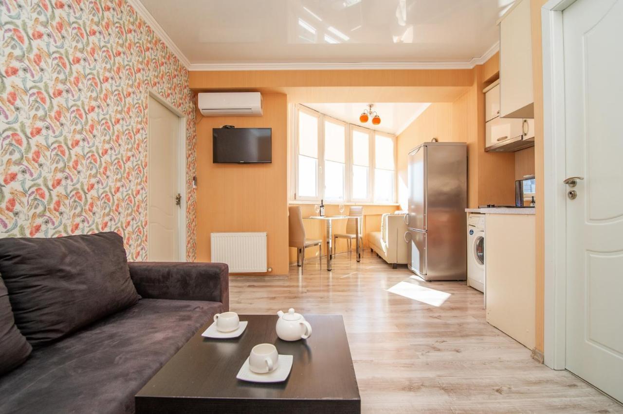 Luxrent Apartment Chisinau Bagian luar foto