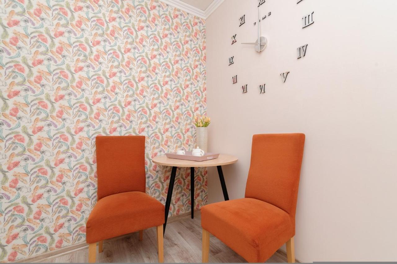Luxrent Apartment Chisinau Bagian luar foto