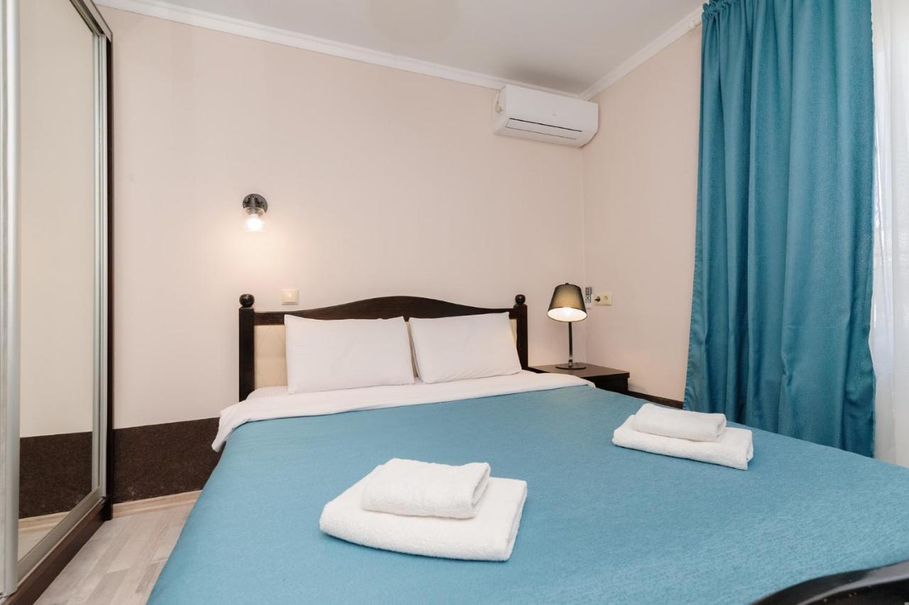 Luxrent Apartment Chisinau Bagian luar foto