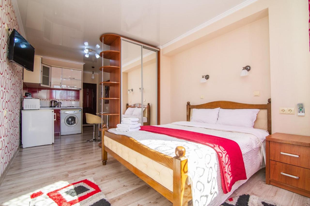 Luxrent Apartment Chisinau Bagian luar foto