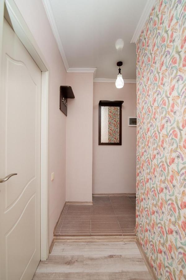 Luxrent Apartment Chisinau Bagian luar foto