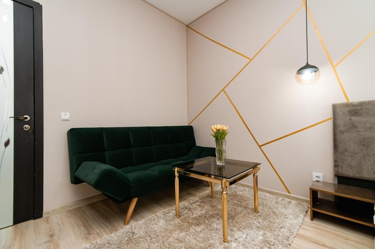 Luxrent Apartment Chisinau Bagian luar foto